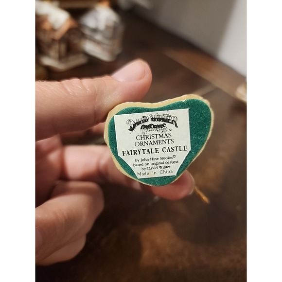 Lot David Winter Cottages Christmas Ornaments Tudor Fairytale Freds Castle - Picture 3 of 13